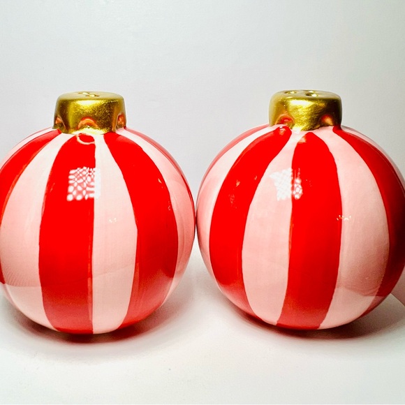 Ceramic Christmas Pink & Red Stripes Ball Ornament Salt & Pepper Shakers - Picture 5 of 8